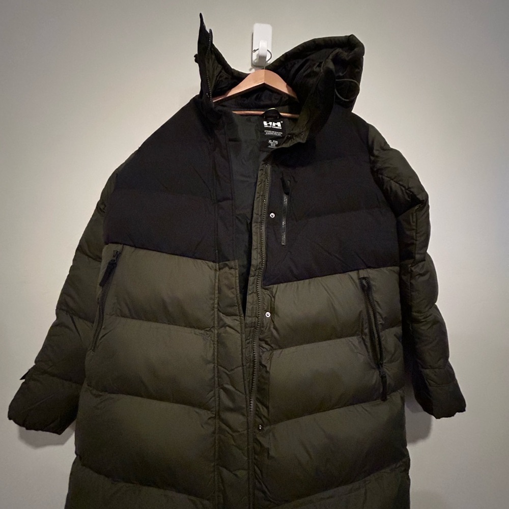 Helly Hansen Black Puffer Parka